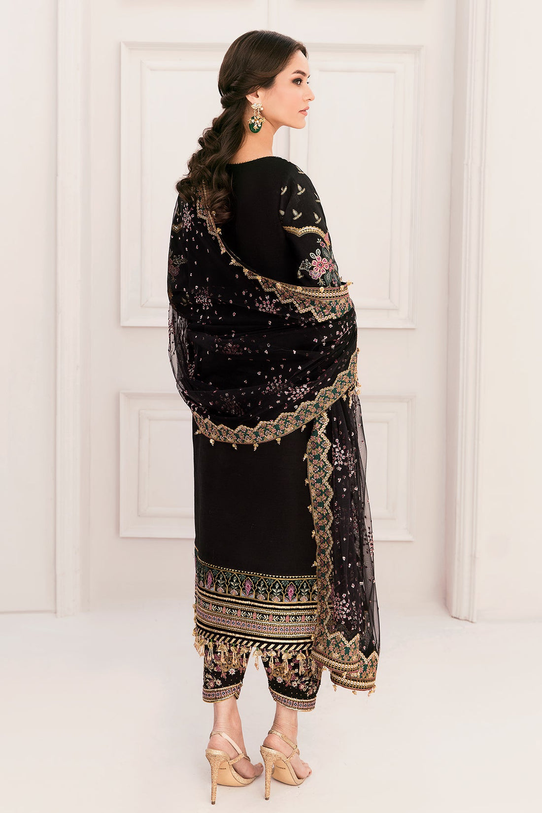 BAROQUE – Luxury Net Collection